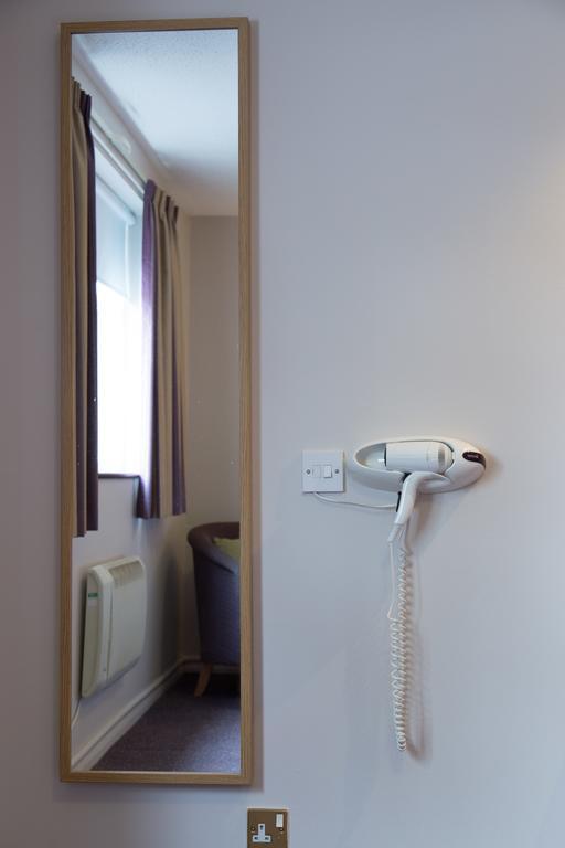 Hello Hotel Swinton  Esterno foto