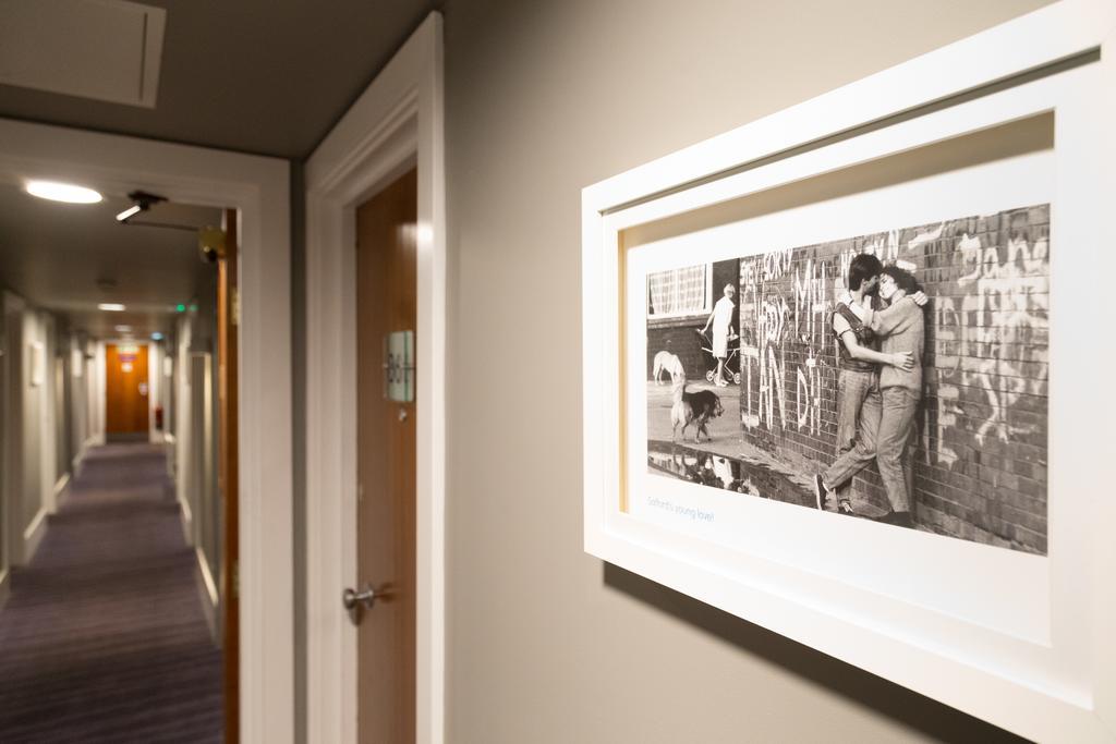 Hello Hotel Swinton  Esterno foto