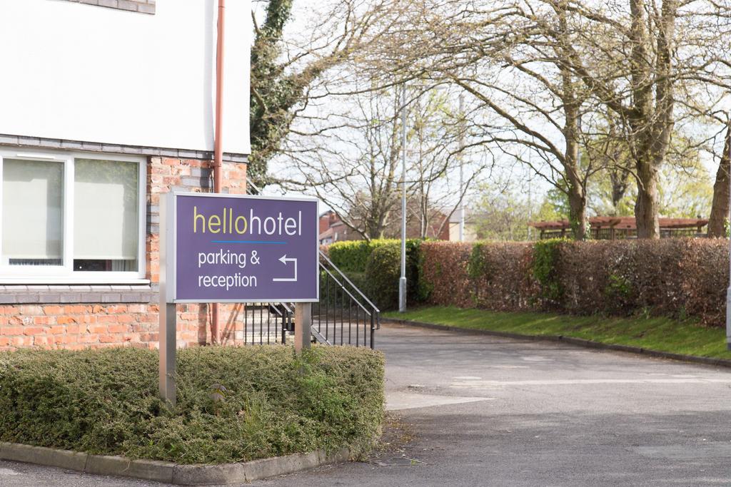 Hello Hotel Swinton  Esterno foto